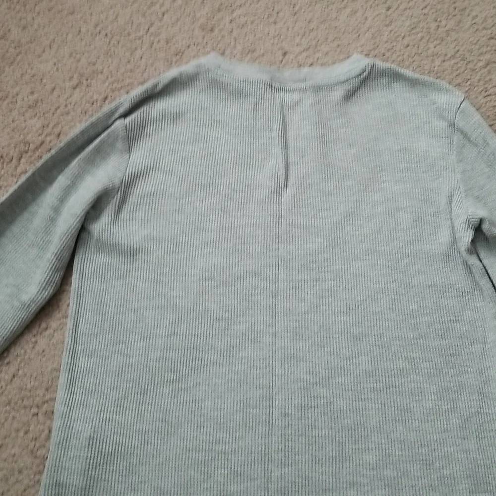 Old Navy Boy's Knit Long Sleeve Shirt
